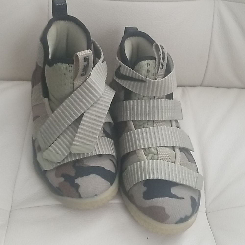Camo Nike Lebron size 11 c (kids/toddler size 11)
